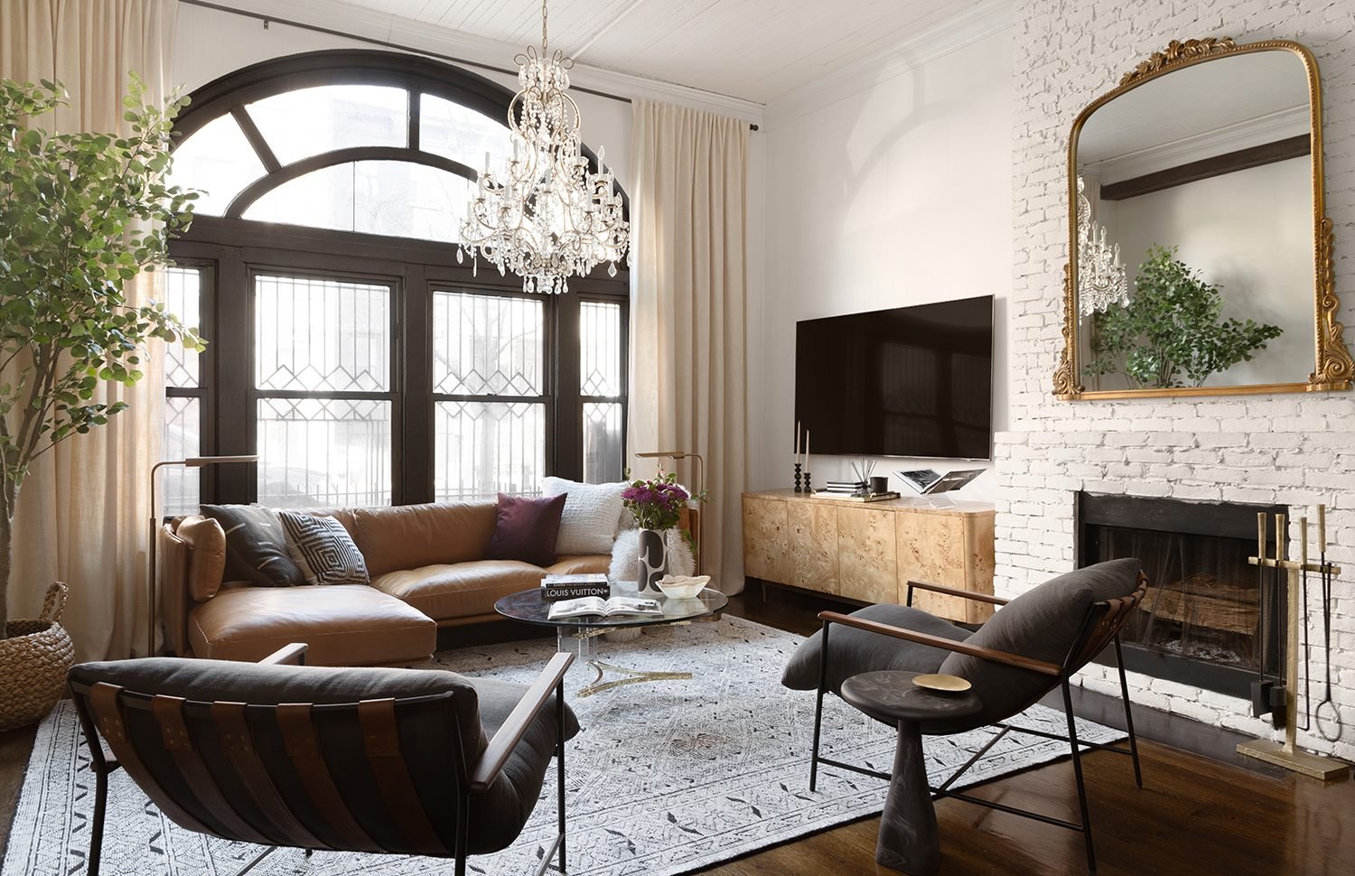 Light Haven Sales Store -Light Haven Sales Store kyliefitts havenly tundeoyeneyin 2 5 1500x970 1